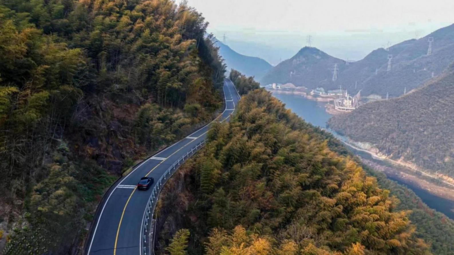 滿(mǎn)電往返杭州安頂山,智界R7打消城市續(xù)航焦慮